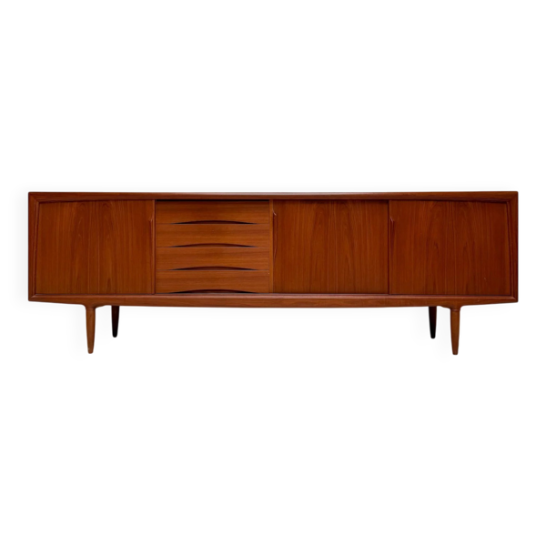 Buffet en teck danois des années 1960 par Axel Christensen pour ACO Møbler