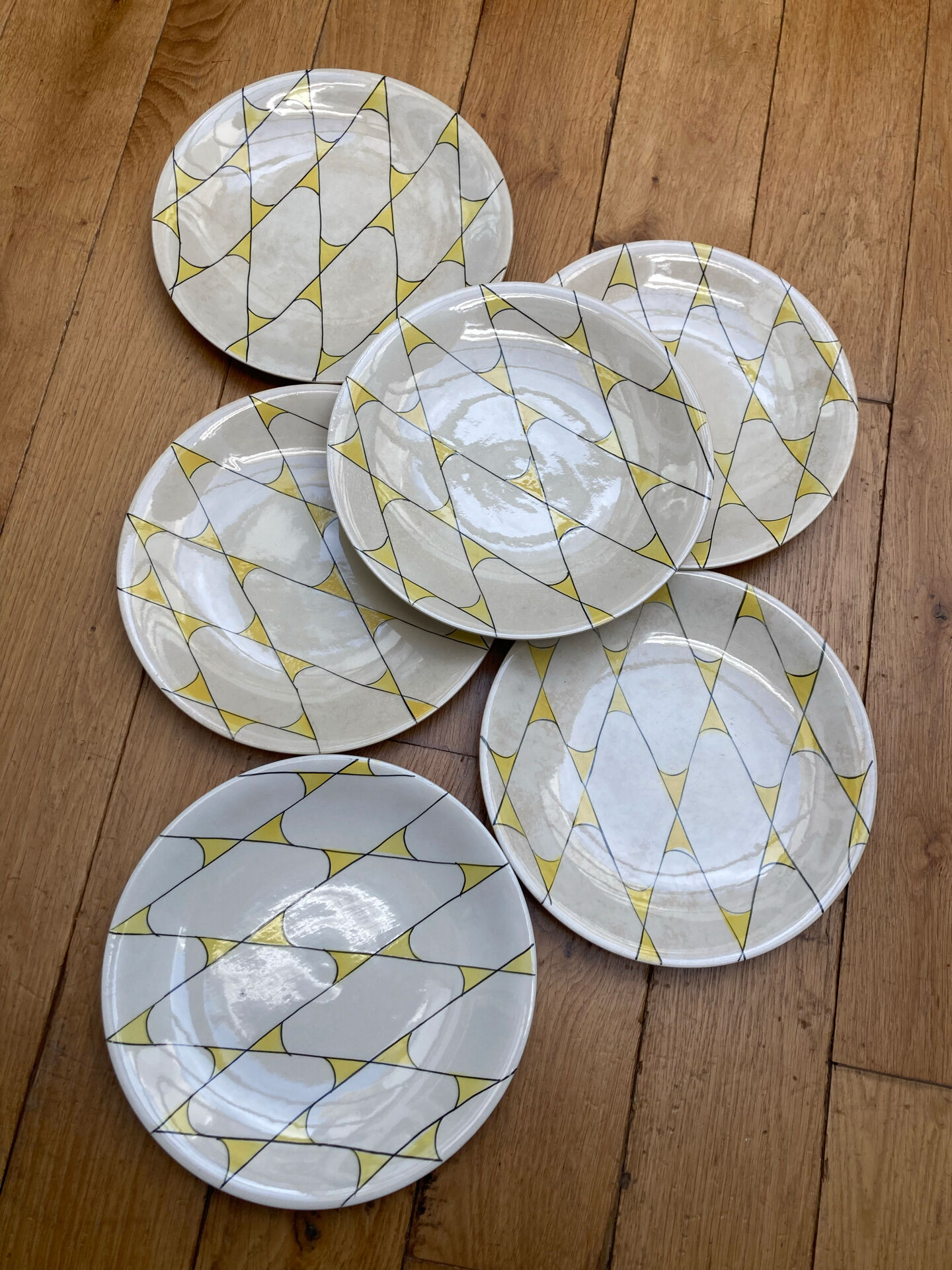 Lot of Longchamp plates