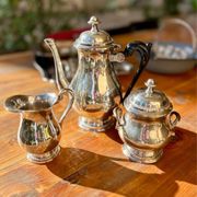 Service à café en métal argenté