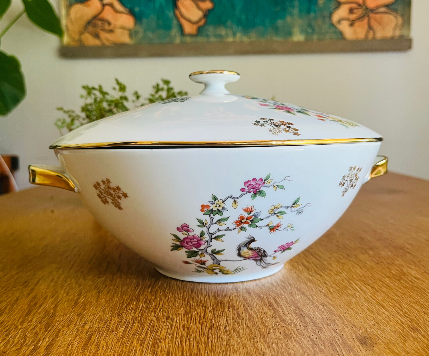 Porcelain tureen