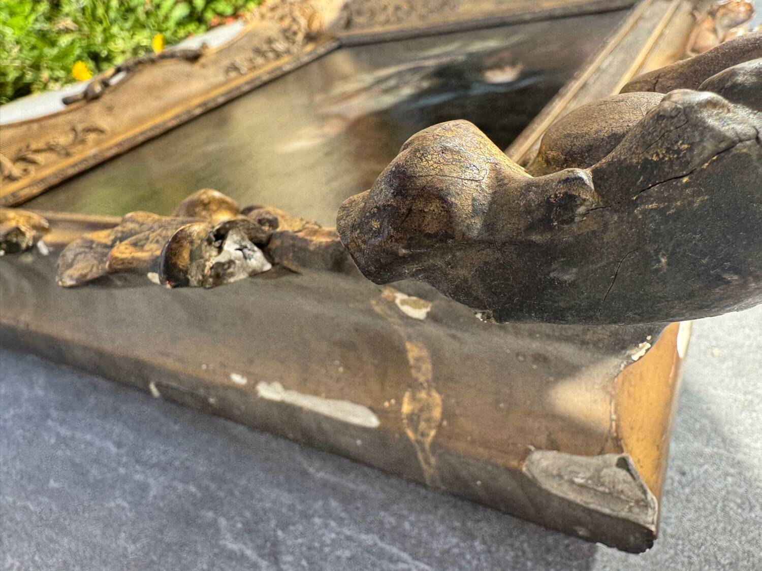 Antique painting, portrait of a gallant woman signed early 18th century