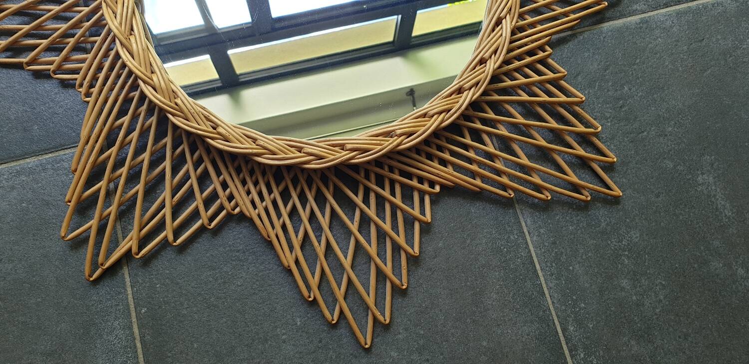 Rattan sun mirror 60 cm