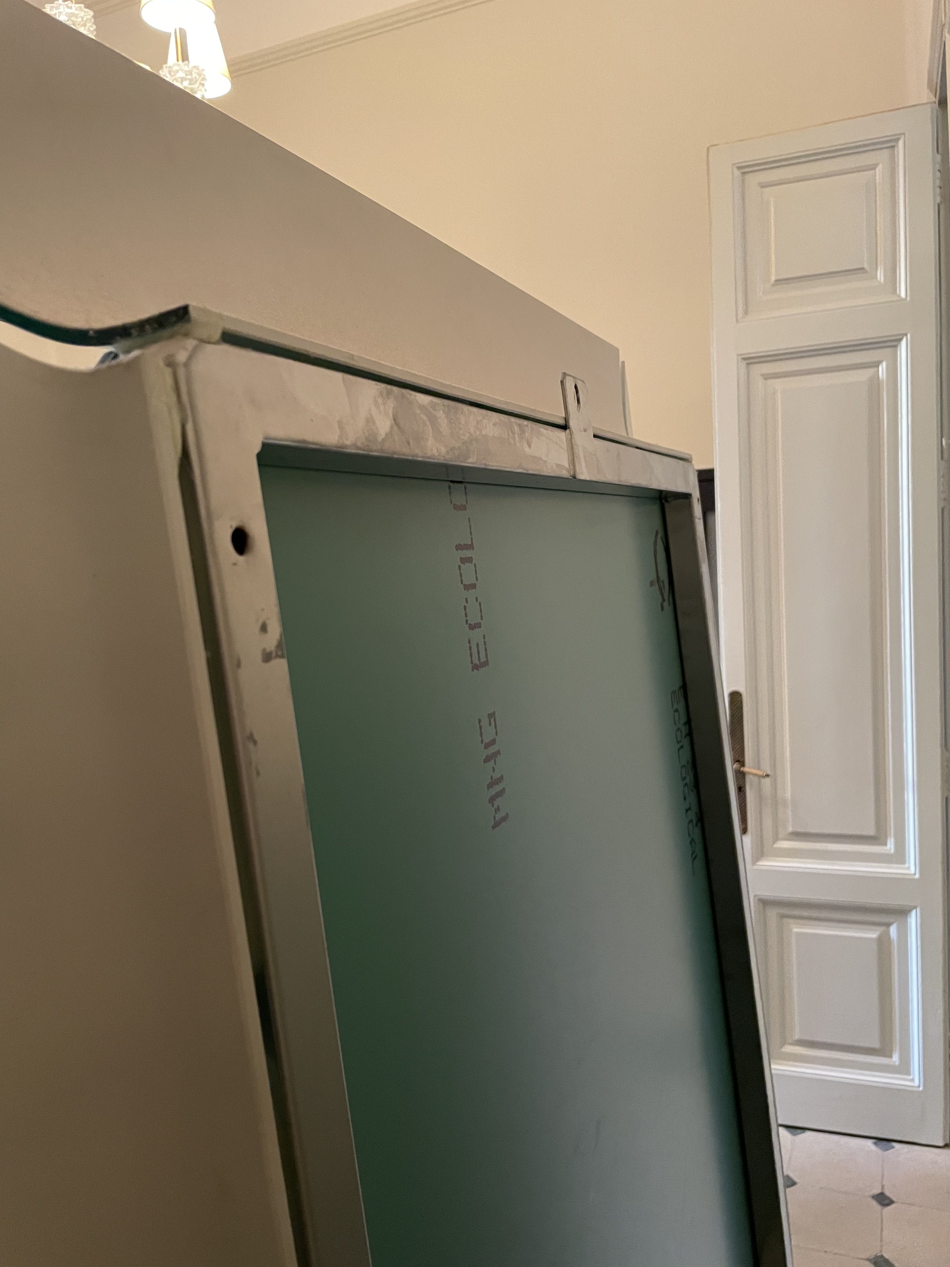 Fiam mirror by Philippe Starck