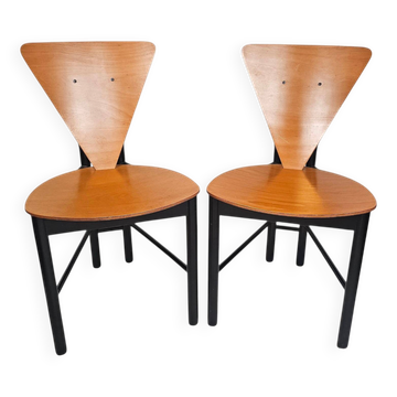 Design italien - design triangulaire - contreplaqué cintré - Italie - années 1980