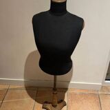 Mannequin époque Napoléon III - signé Ets Girard