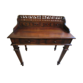 Bureau à gradins