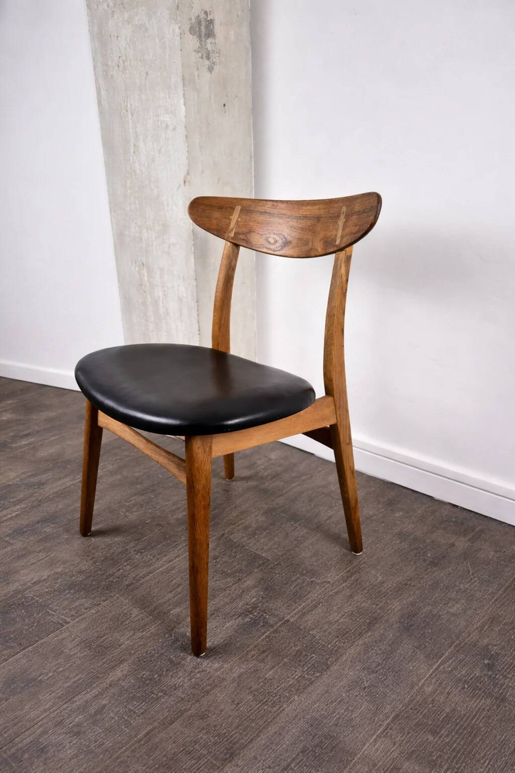Oak chair model CH 30 by Hans J. Wegner for Carl Hansen & Søn, Denmark, 1960