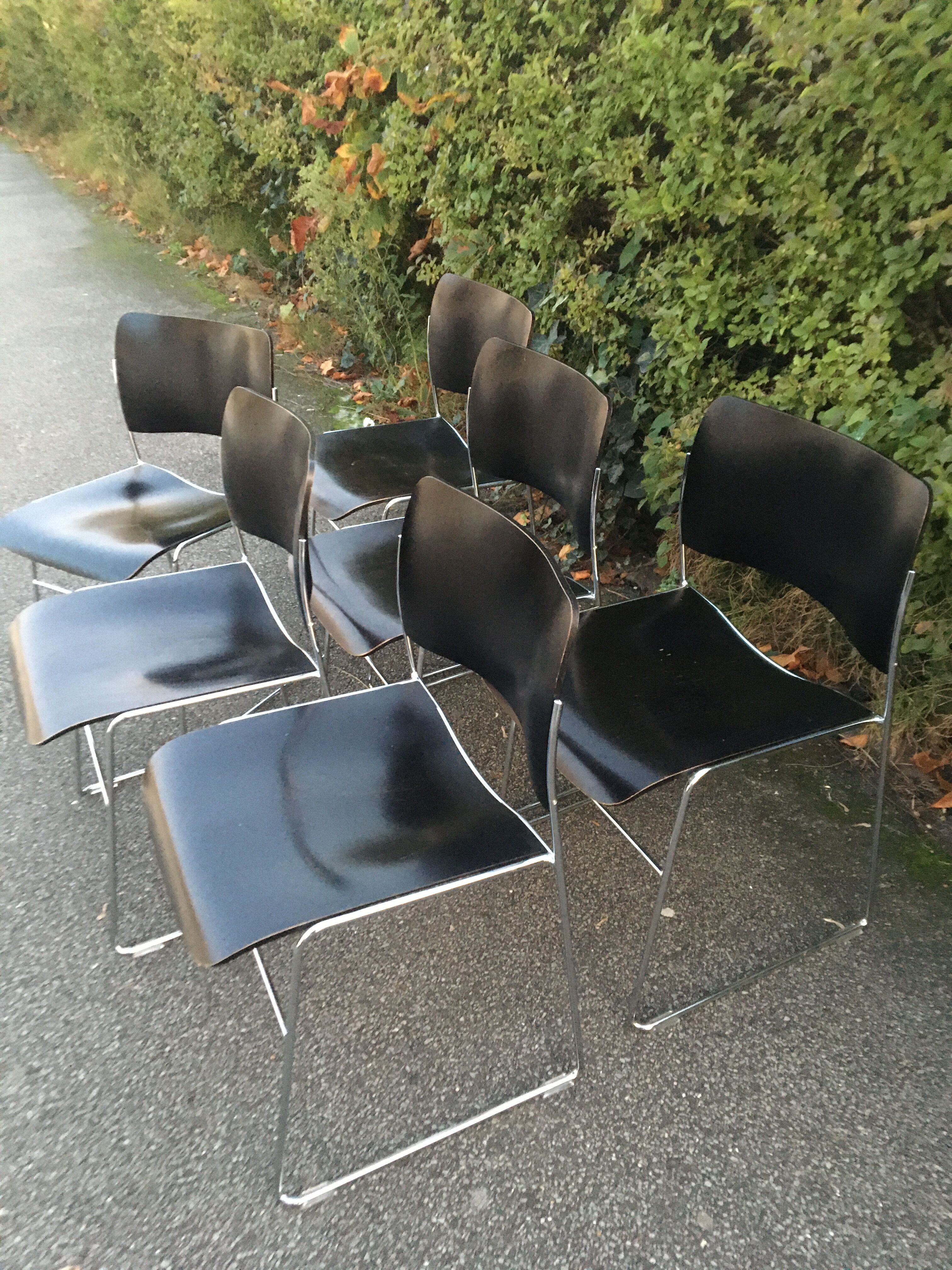 Set of 6 David Rowland Black Chairs 40/4
