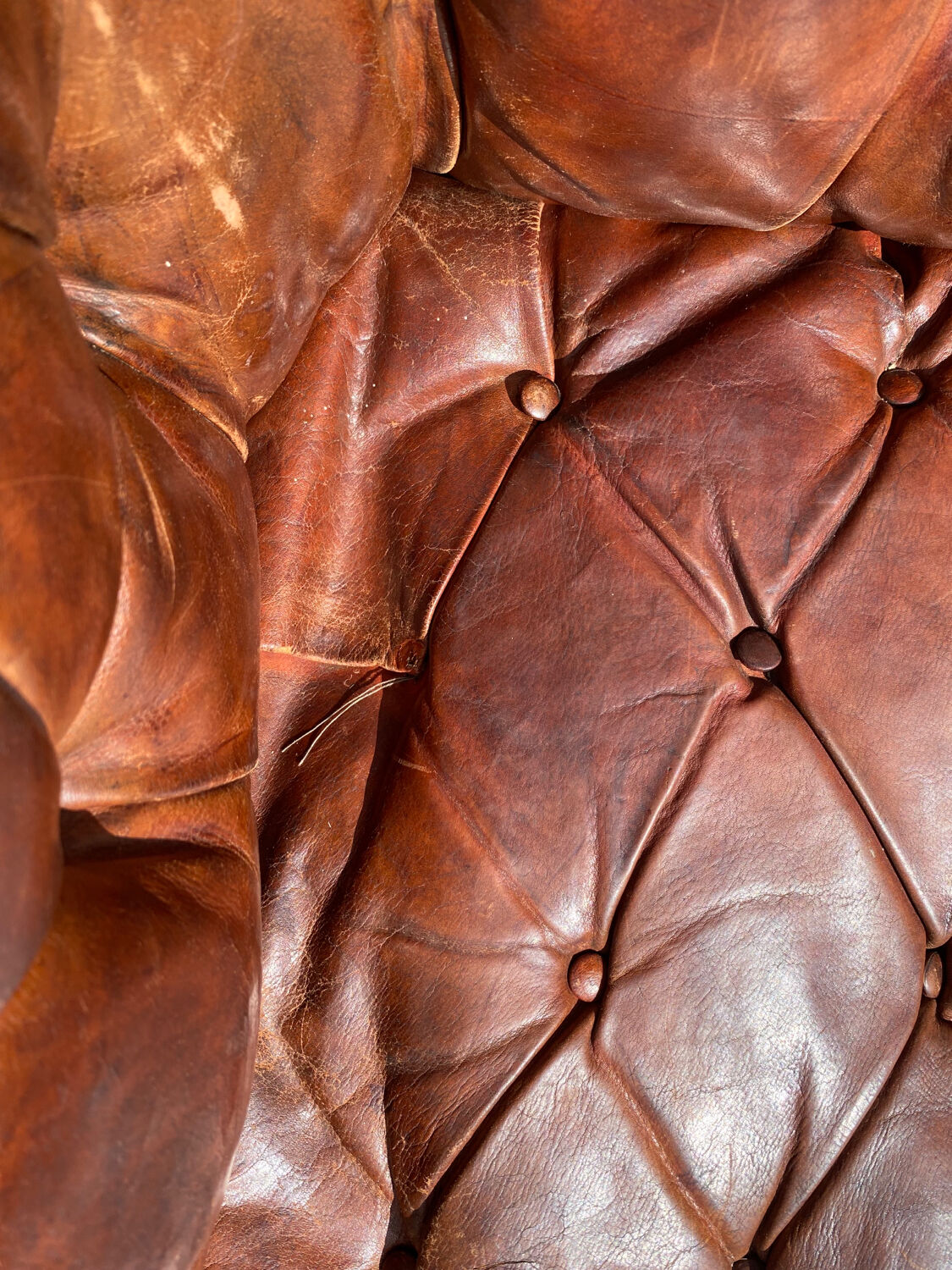 2 seater chesterfield leather sofa