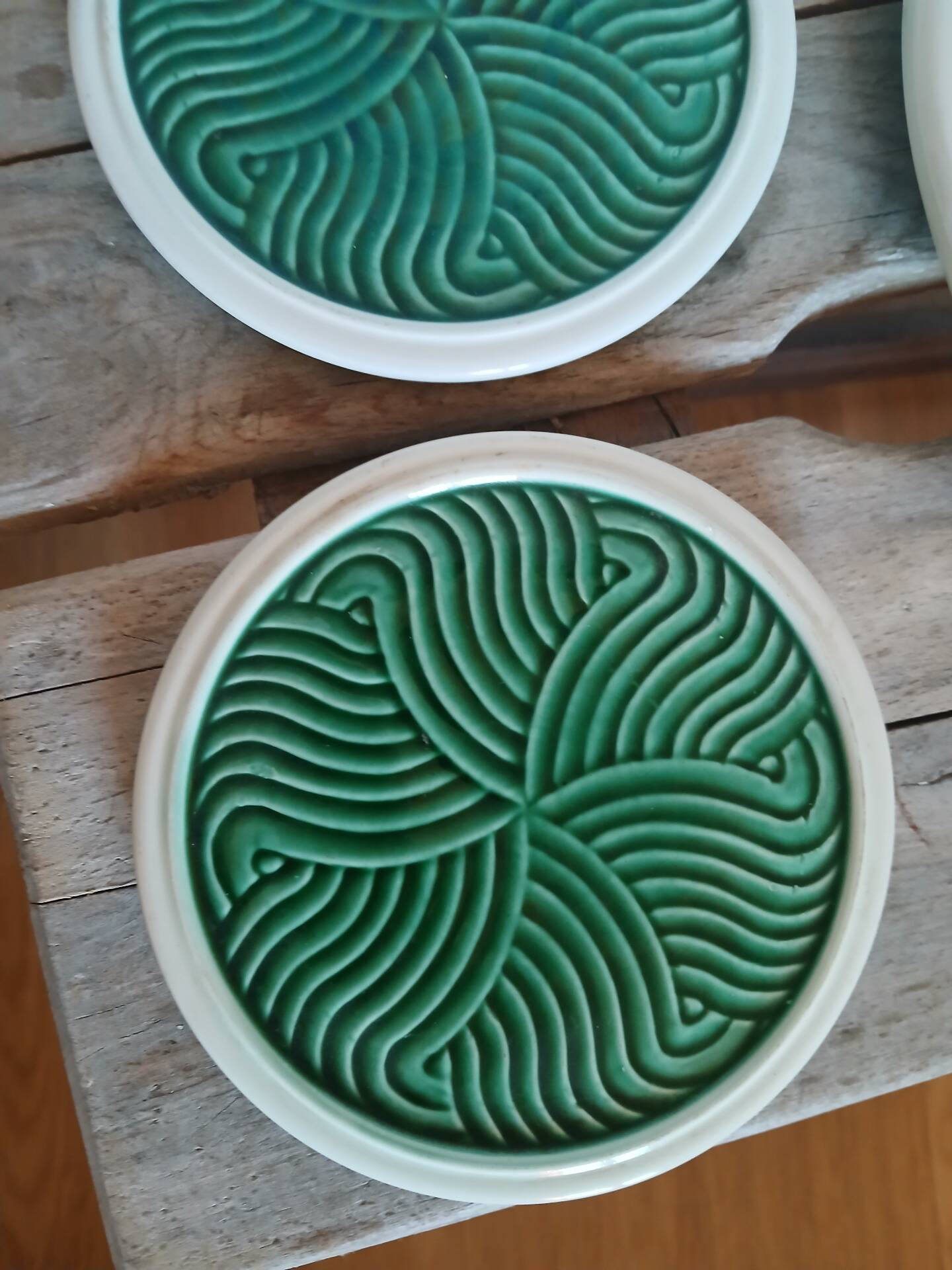 Vintage trivet