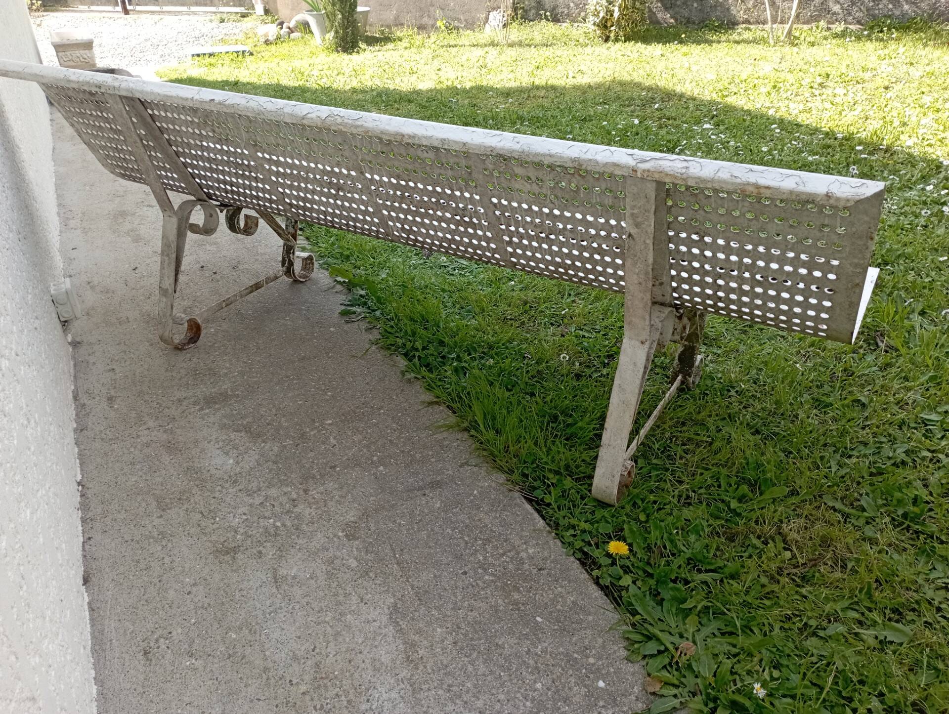 Old bench