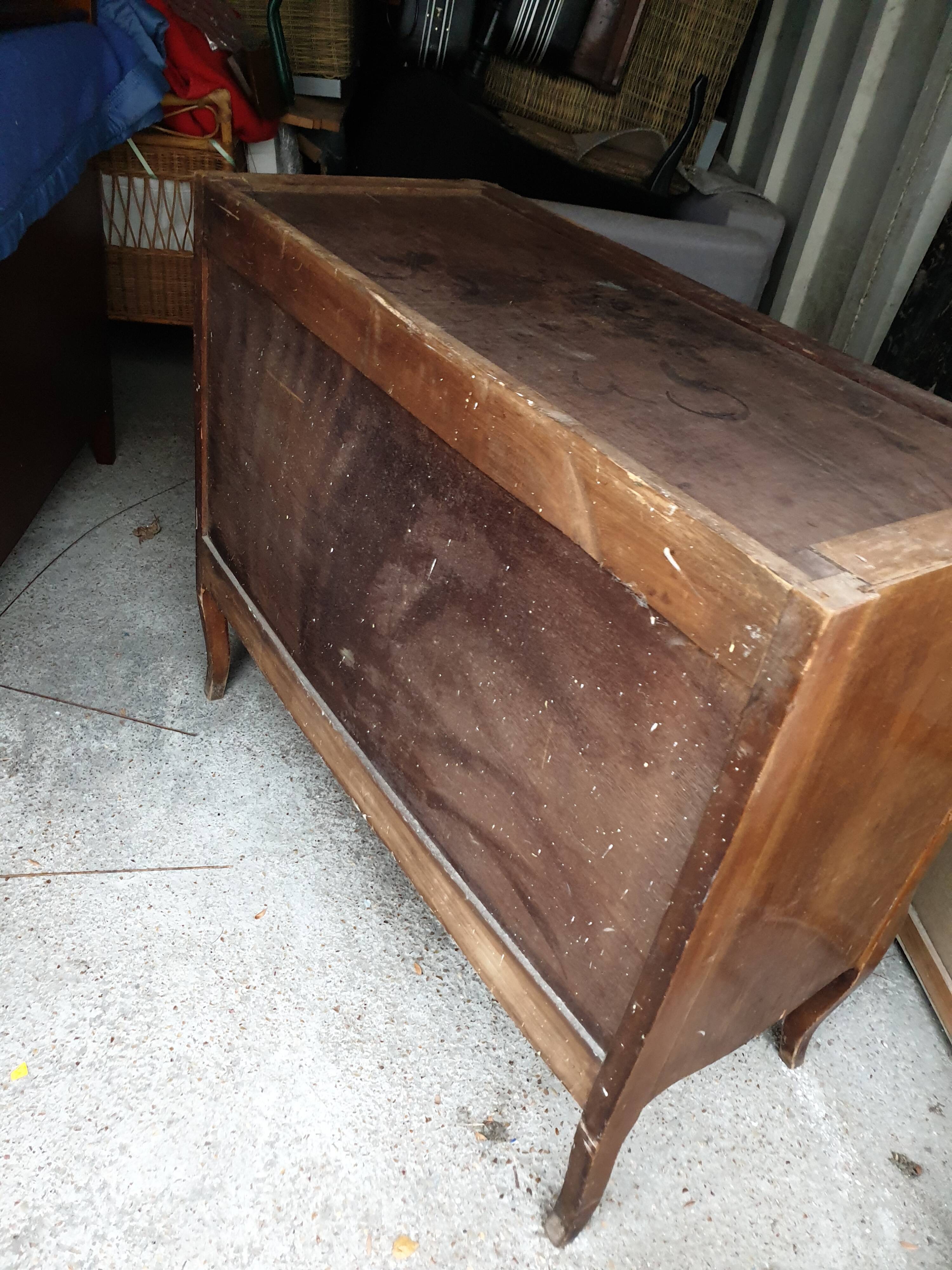 Commode louis xv transition