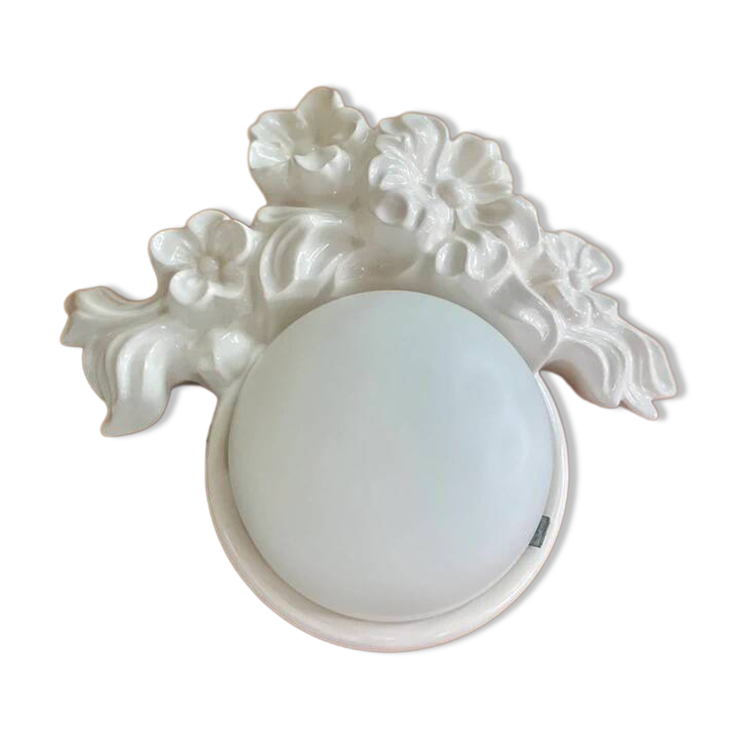 Ceramic wall light