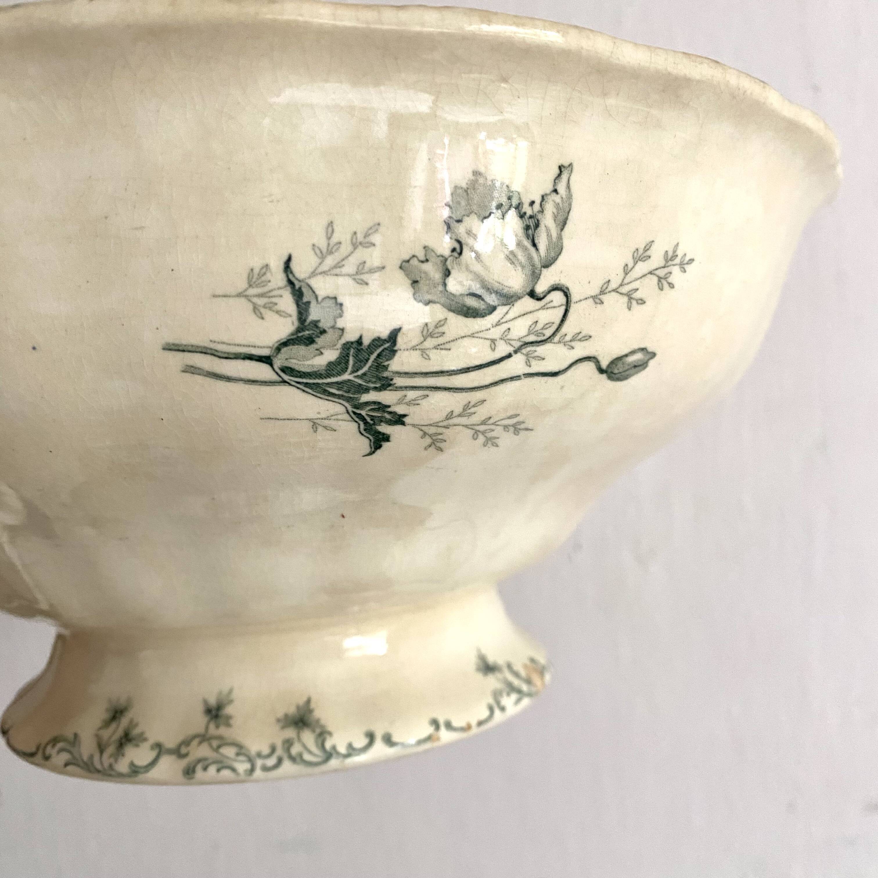 Old iron earth salad bowl, poppy model