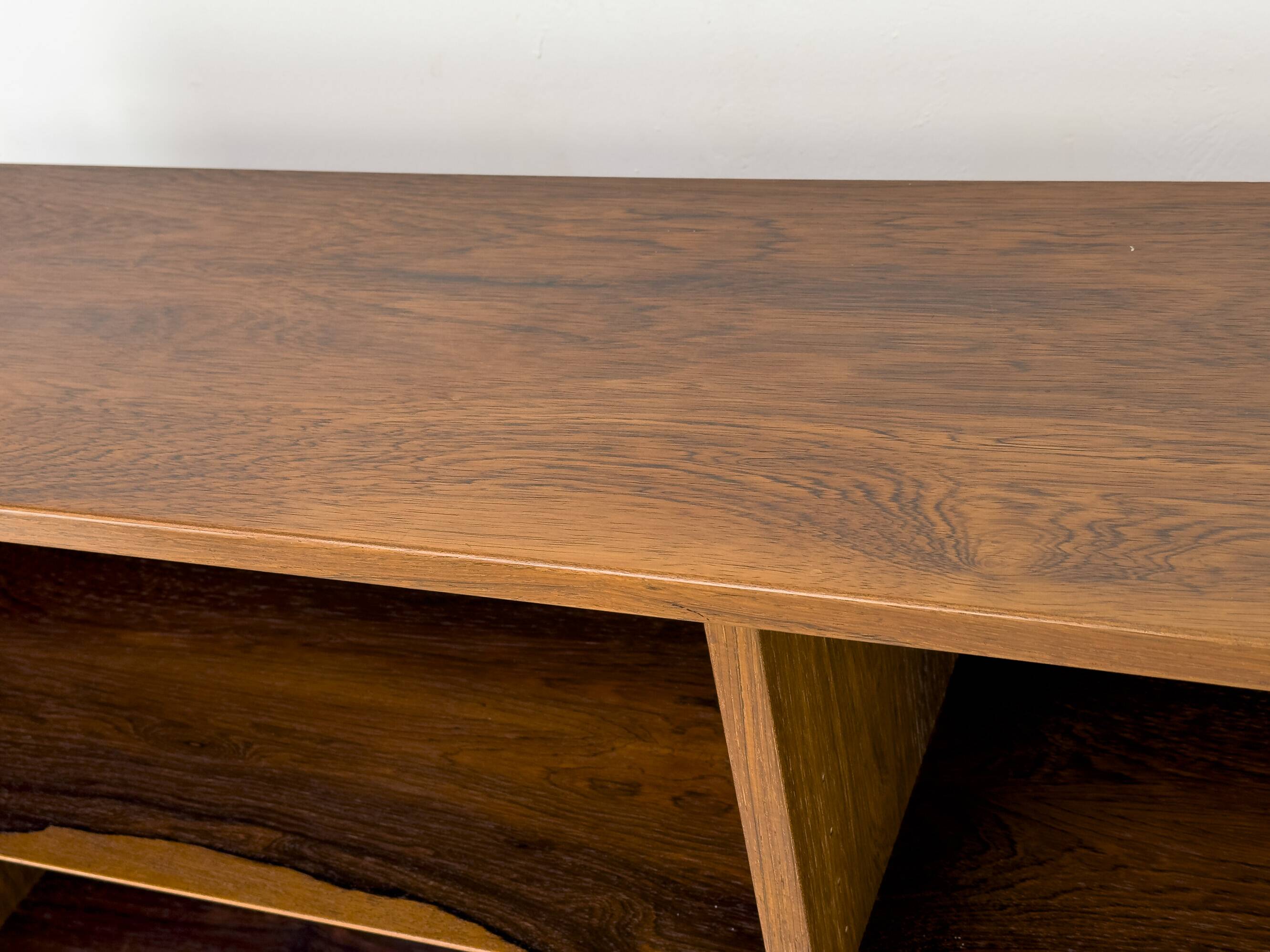 Bibliothèque danoise vintage par Carlo Jensen pour Hundevad & Co., années 1960