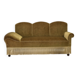 Canapé/lit de repos 2 places des années 1950, velours vert clair, pieds en frêne.