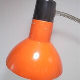 Desk lamp