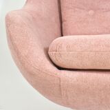1970s Pink shell armchair