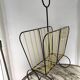 Scoubidou magazine rack
