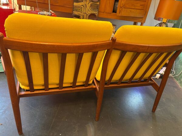 Banquette vintage scandinave 2 places jaune moutarde
