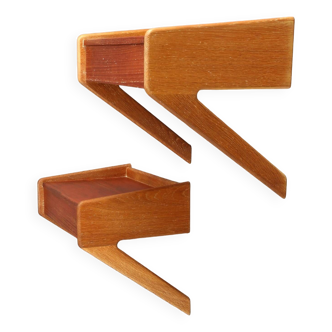 2 hanging bedside tables from the 60s Denmark