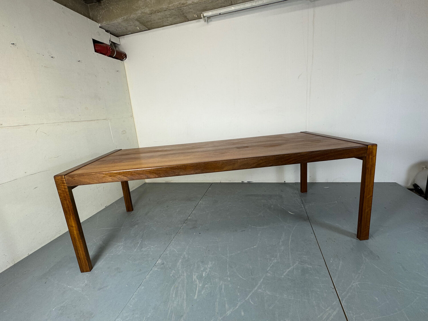 Grande table à manger en teck de style danois du milieu du siècle, années 1960