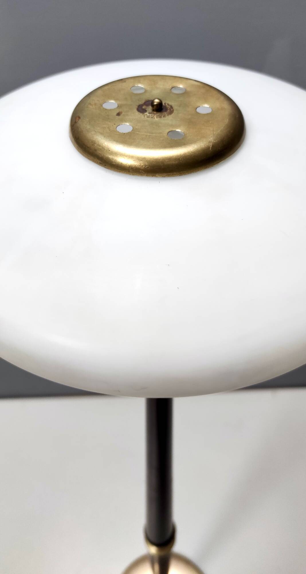 Elegant Glass, Beech and Brass Floor Lamp, Italy