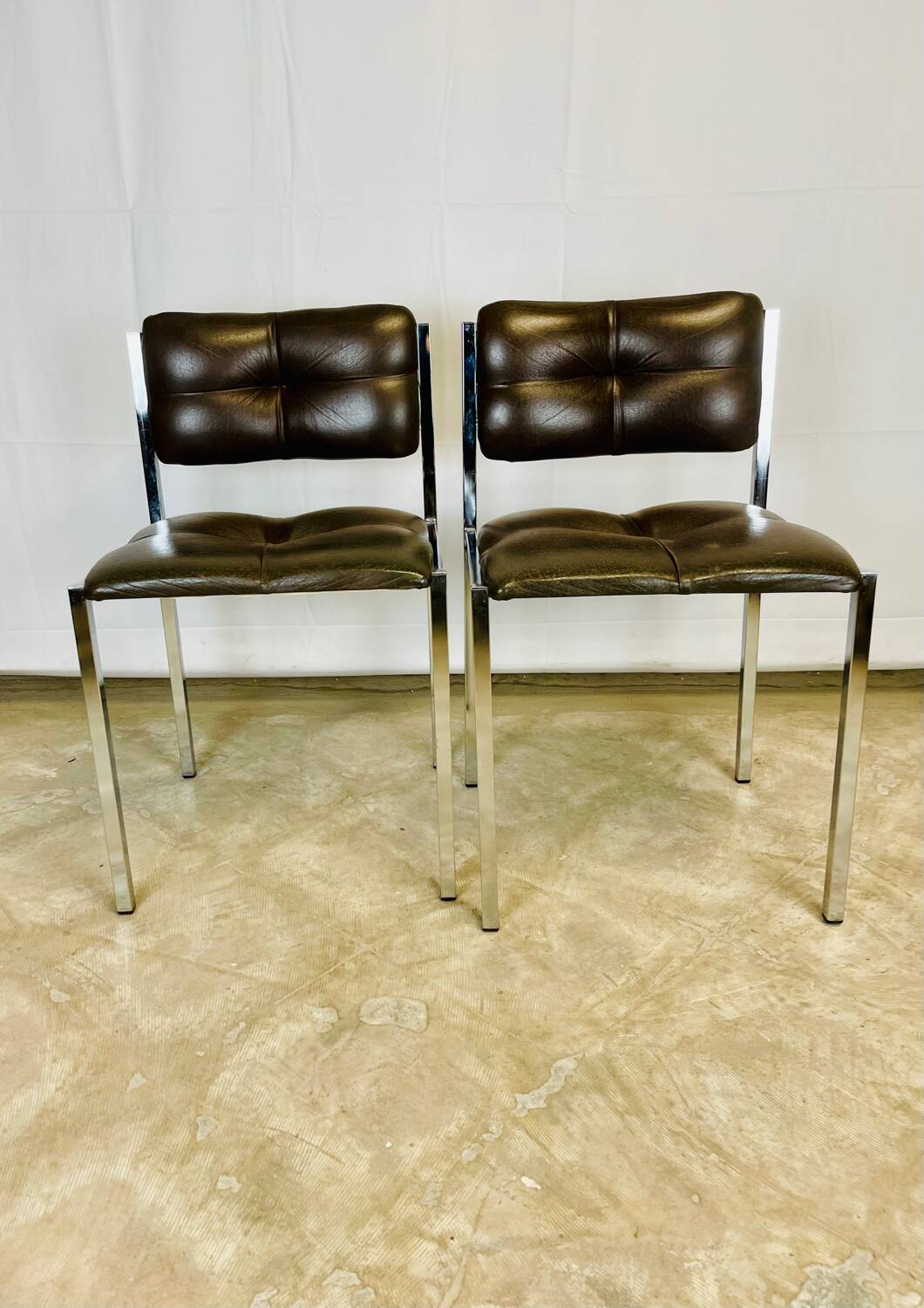 Pair of 70s chairs