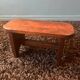 Petit tabouret ou repose pied en bois