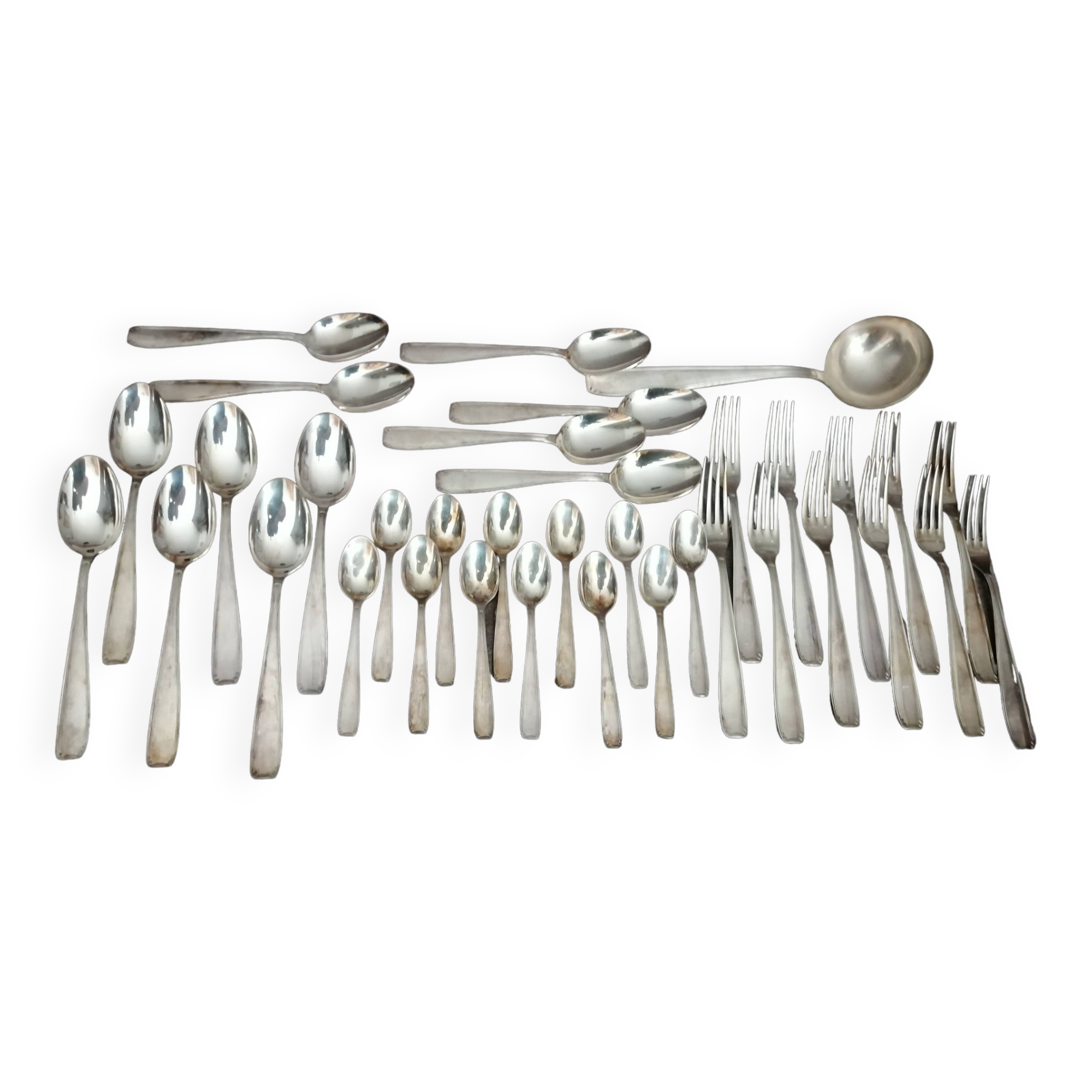 White metal household (punch 84)