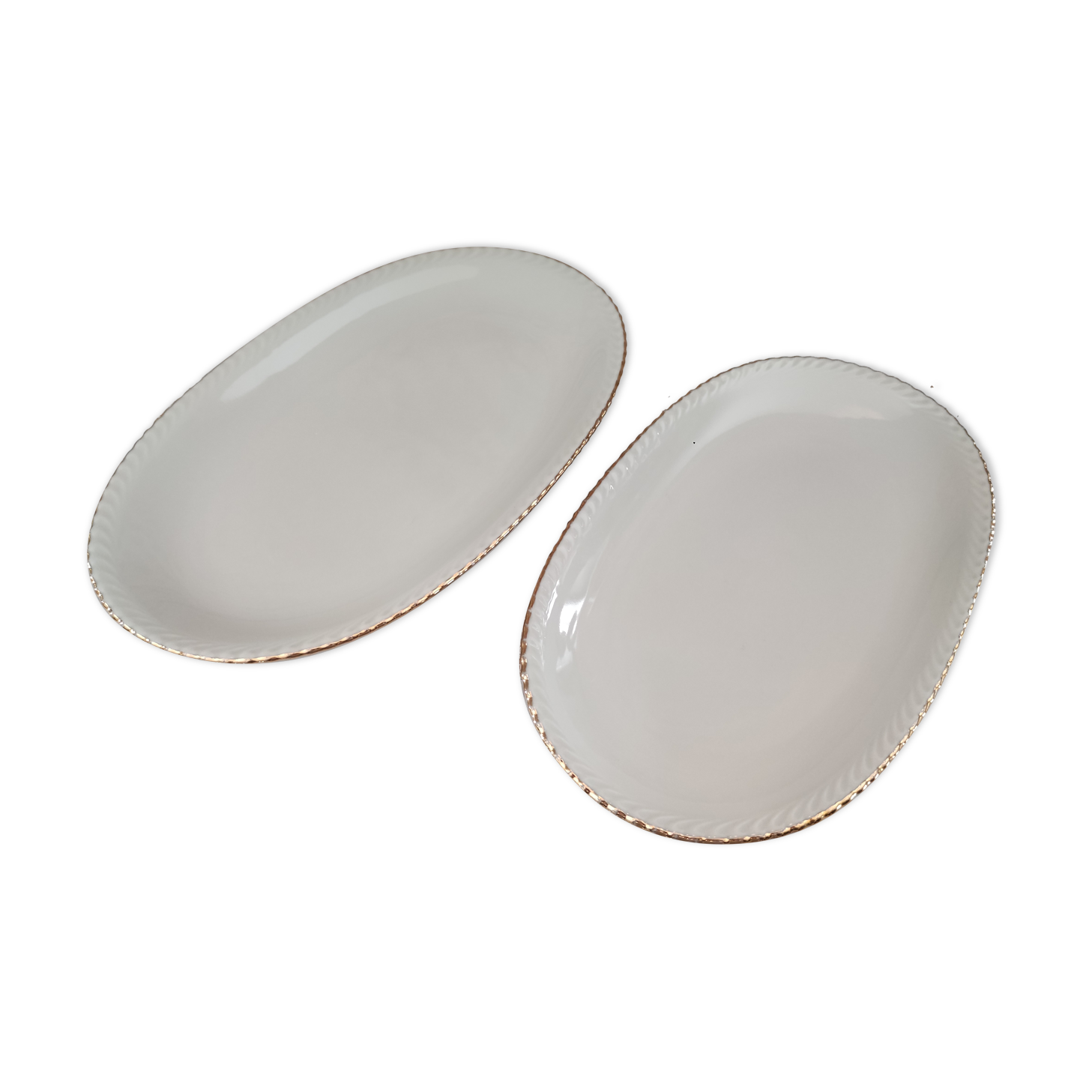 Lot de 2 plats ovales gigognes en porcelaine Bavaria beige liseré doré modèle Jutta