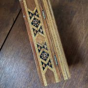 Boîte syrienne en marqueterie et nacre.