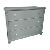 Oak chest of drawers
