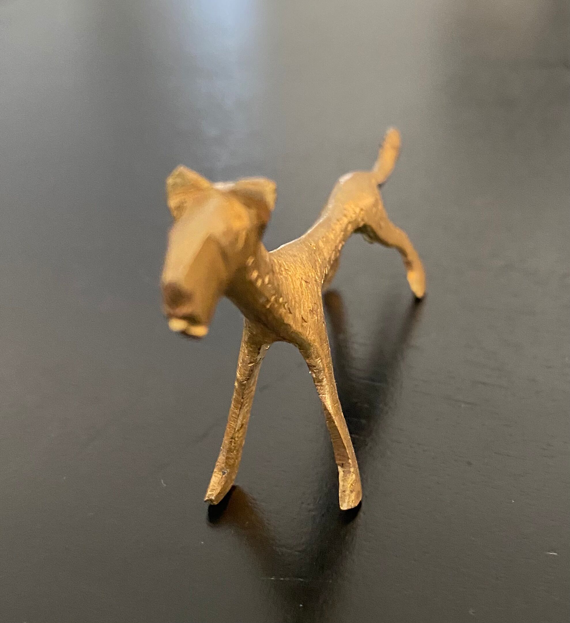 6 lioness-shaped brass knife holders