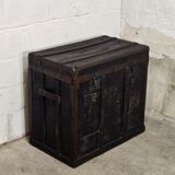 Black loom mallet from around 1850