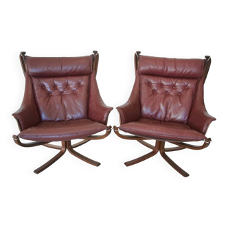 Vintage retro Sigurd Resell leather highback winged Falcon chairs