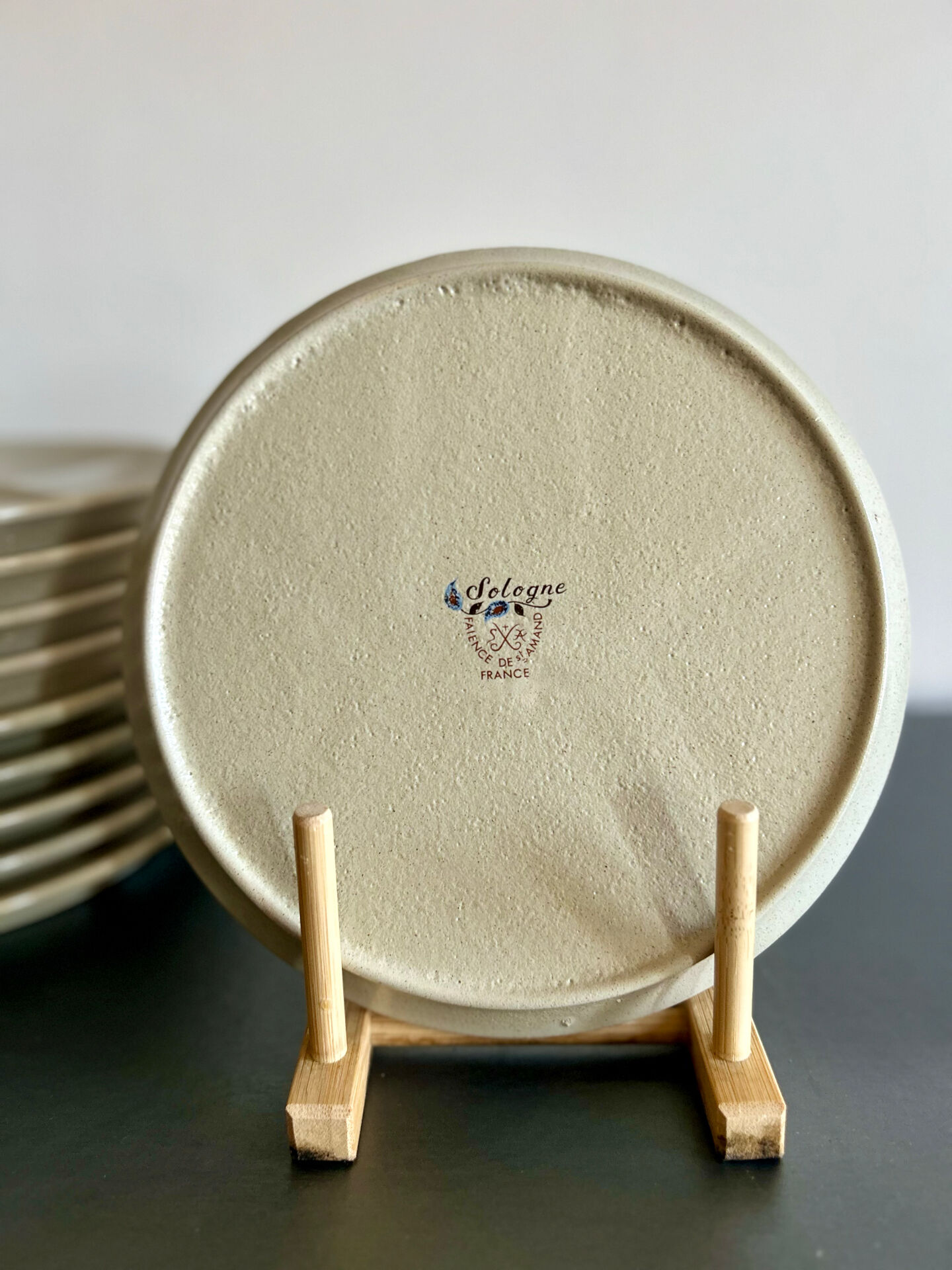 Service de 10 assiettes en céramique de Saint-Amand