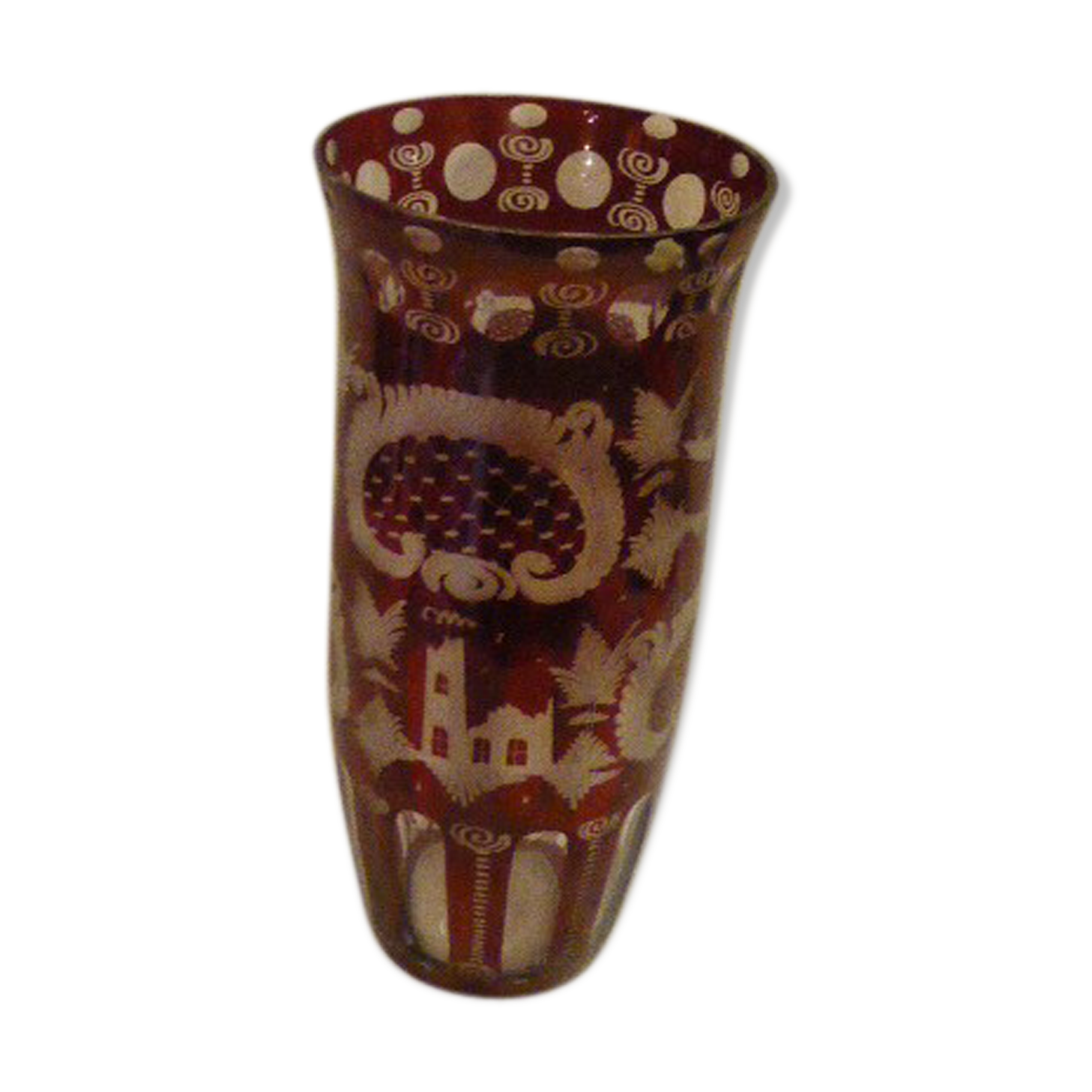 Large depoli glass vase and red glass, Christmas ambience motifs