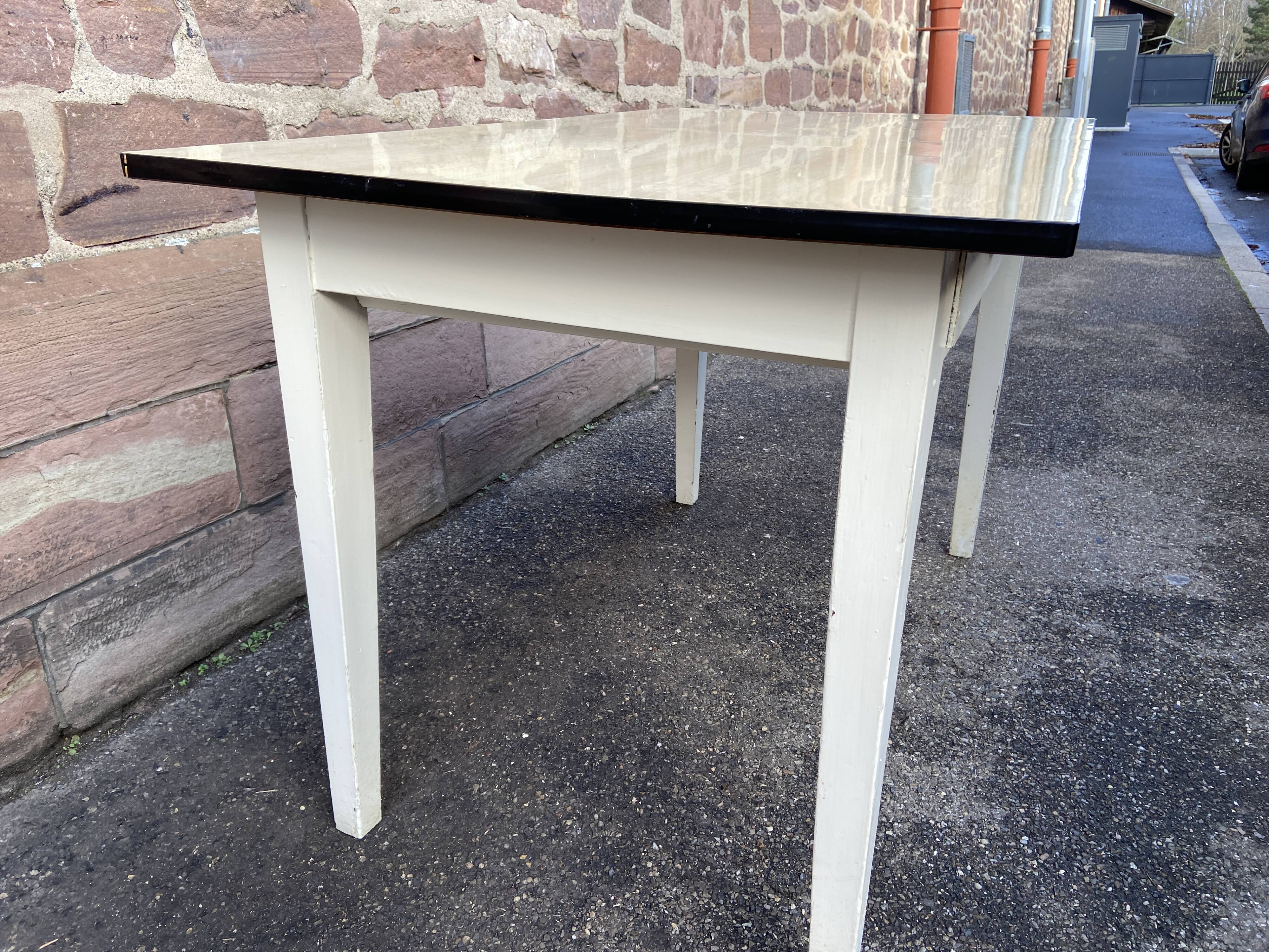 Kitchen table in formica & wood 50s