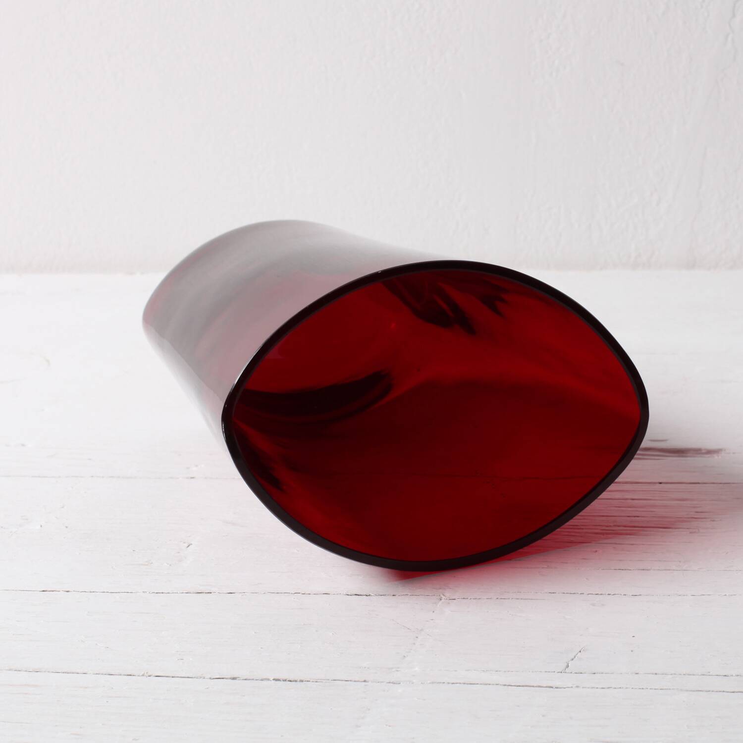 Vase vintage Reijmyre rouge rubis des années 50