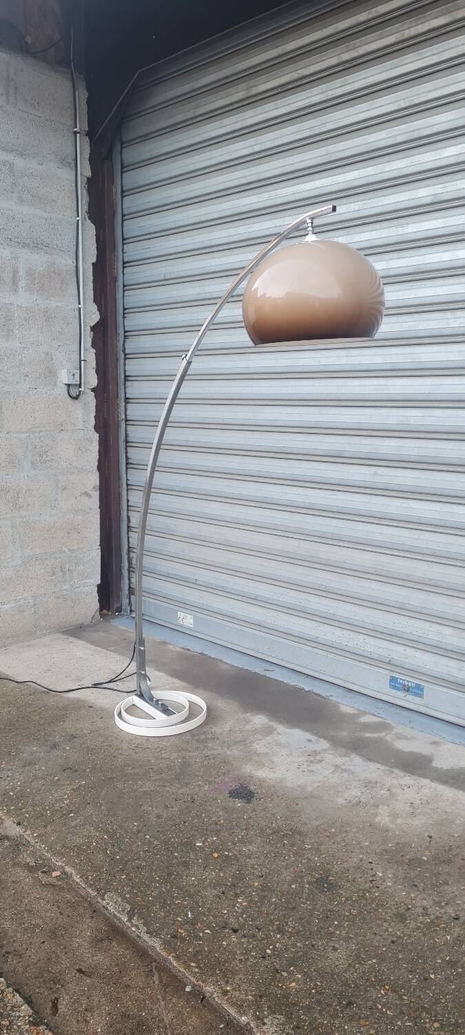 Arc floor lamp by Harvey Guzzini 1970