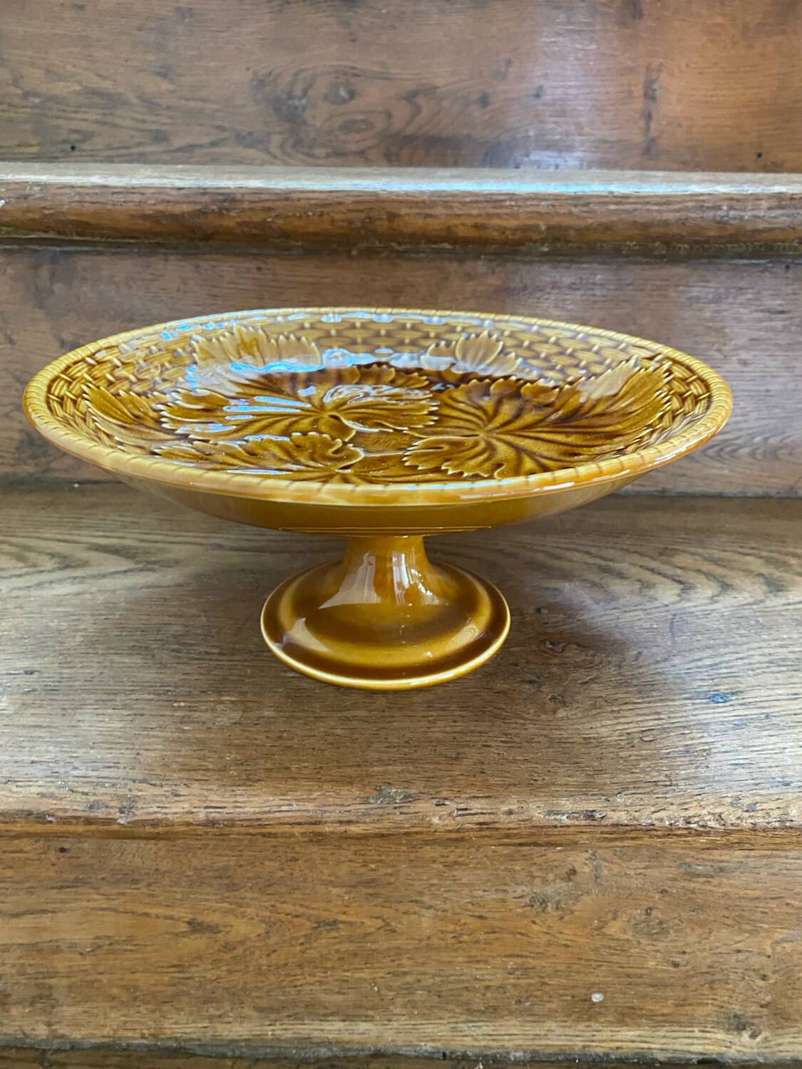 Gien slipware compote dish