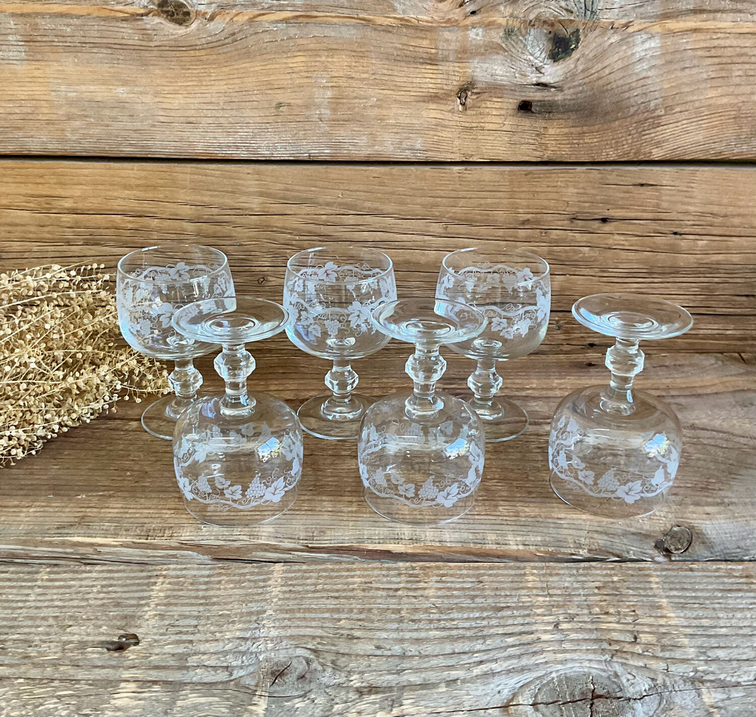 6 small vintage Luminarc glasses