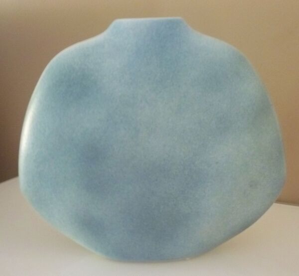 Vase lentille design Yves Mohy céramique émaillée signée Virebent, années 70