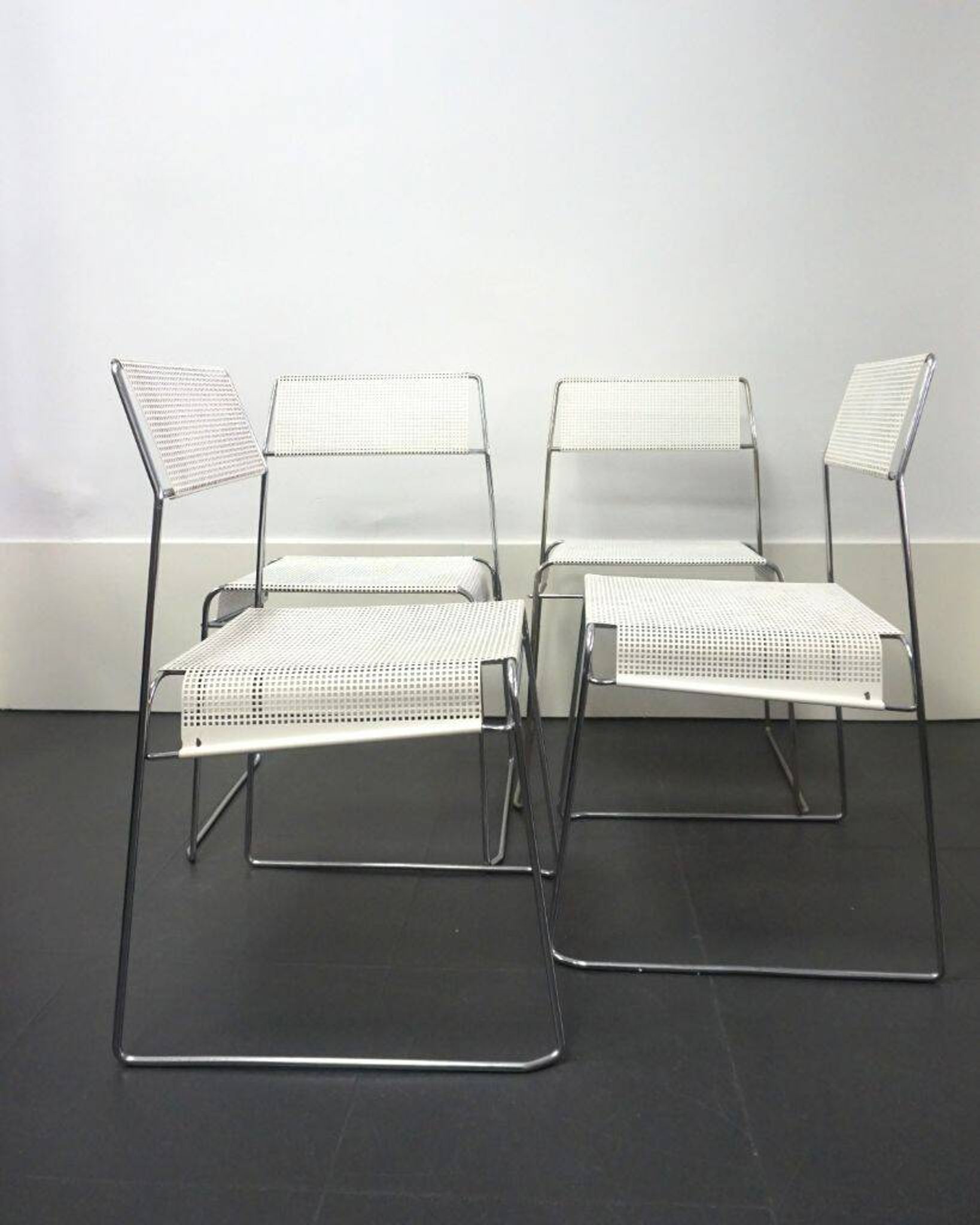 Set of 4 metal chairs, 1970s