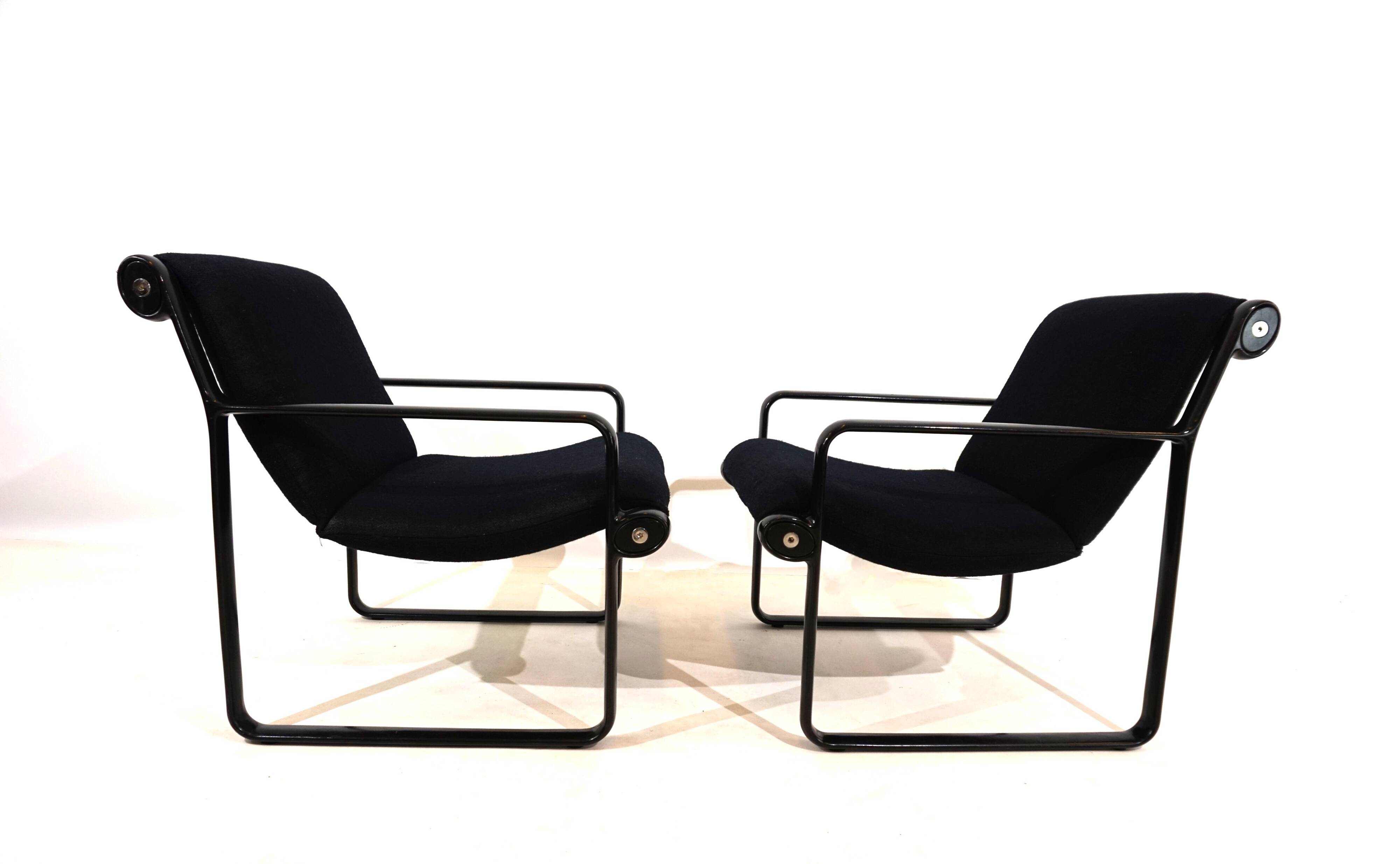 Lot de 2 fauteuils lounge Knoll Sling par Hannah&Morrison