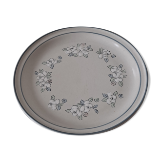 Hearthside stoneware plate