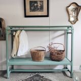 Entrance wardrobe saying "Throw clothes"