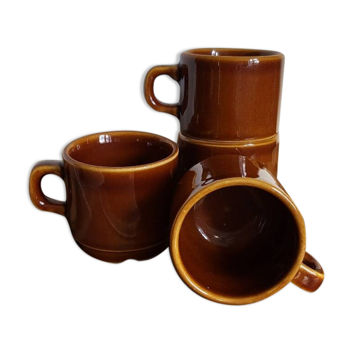 Set of 4 brown ceramic mugs