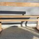 Bureau d'écolier pupitre double et son banc graffitis